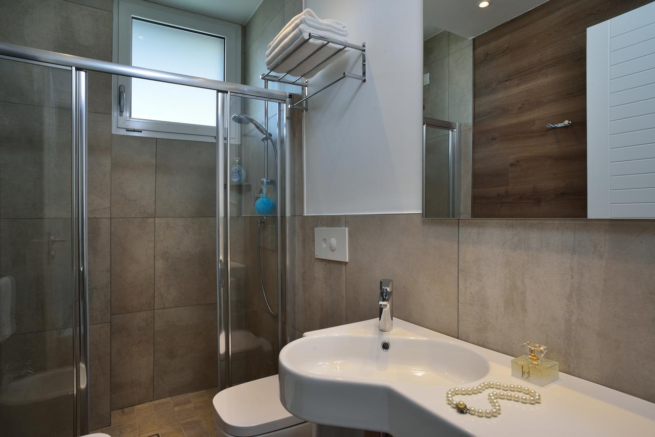 Embassy Hotel & Spa Κατόλικα Εξωτερικό φωτογραφία