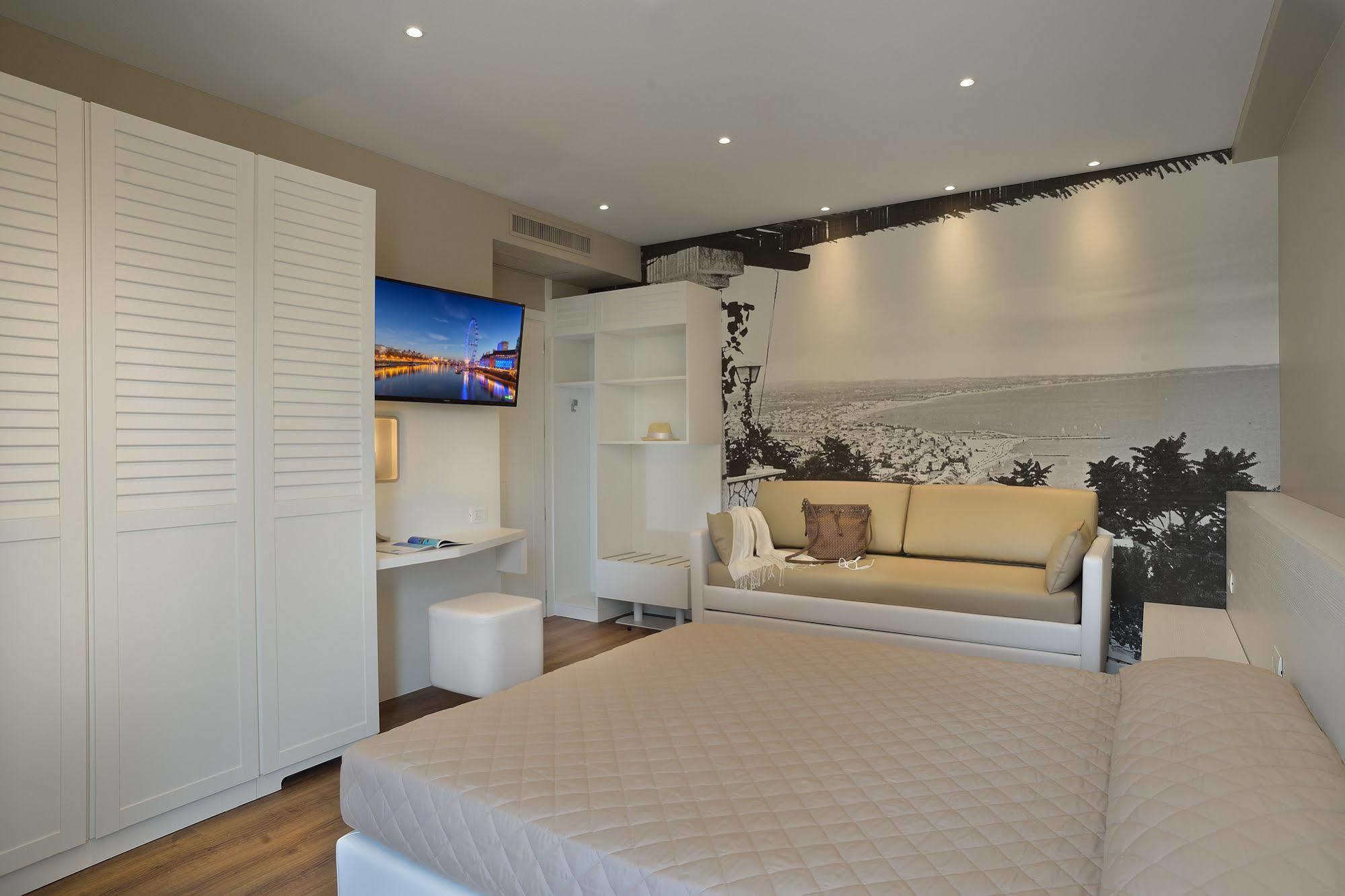 Embassy Hotel & Spa Κατόλικα Εξωτερικό φωτογραφία
