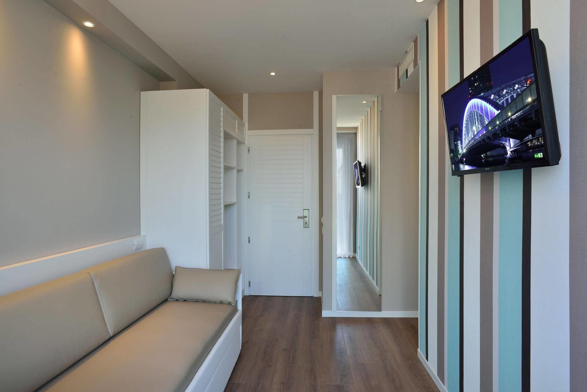 Embassy Hotel & Spa Κατόλικα Εξωτερικό φωτογραφία