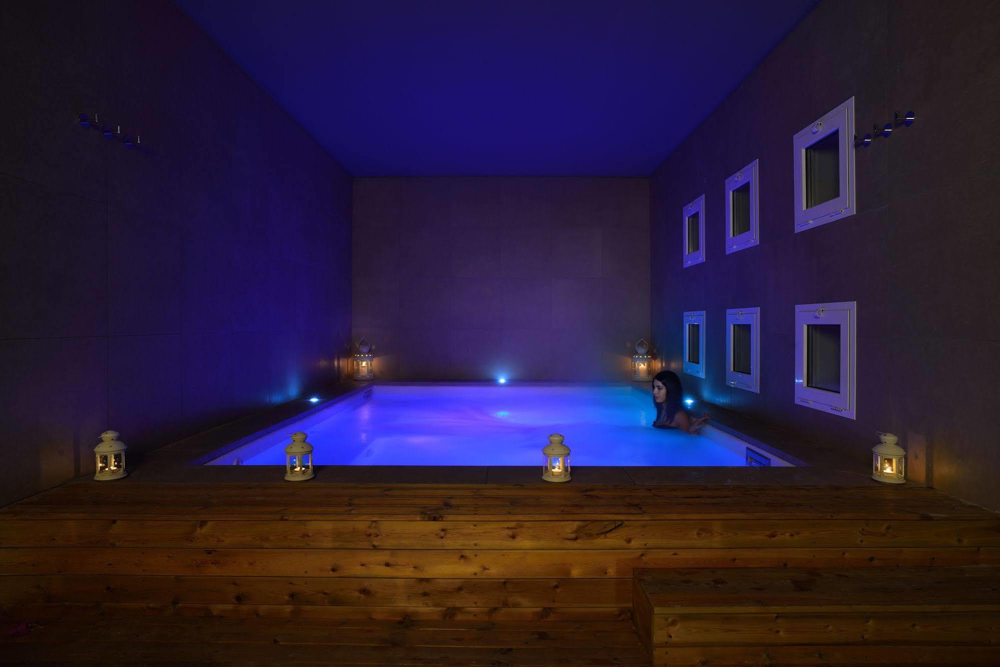 Embassy Hotel & Spa Κατόλικα Εξωτερικό φωτογραφία